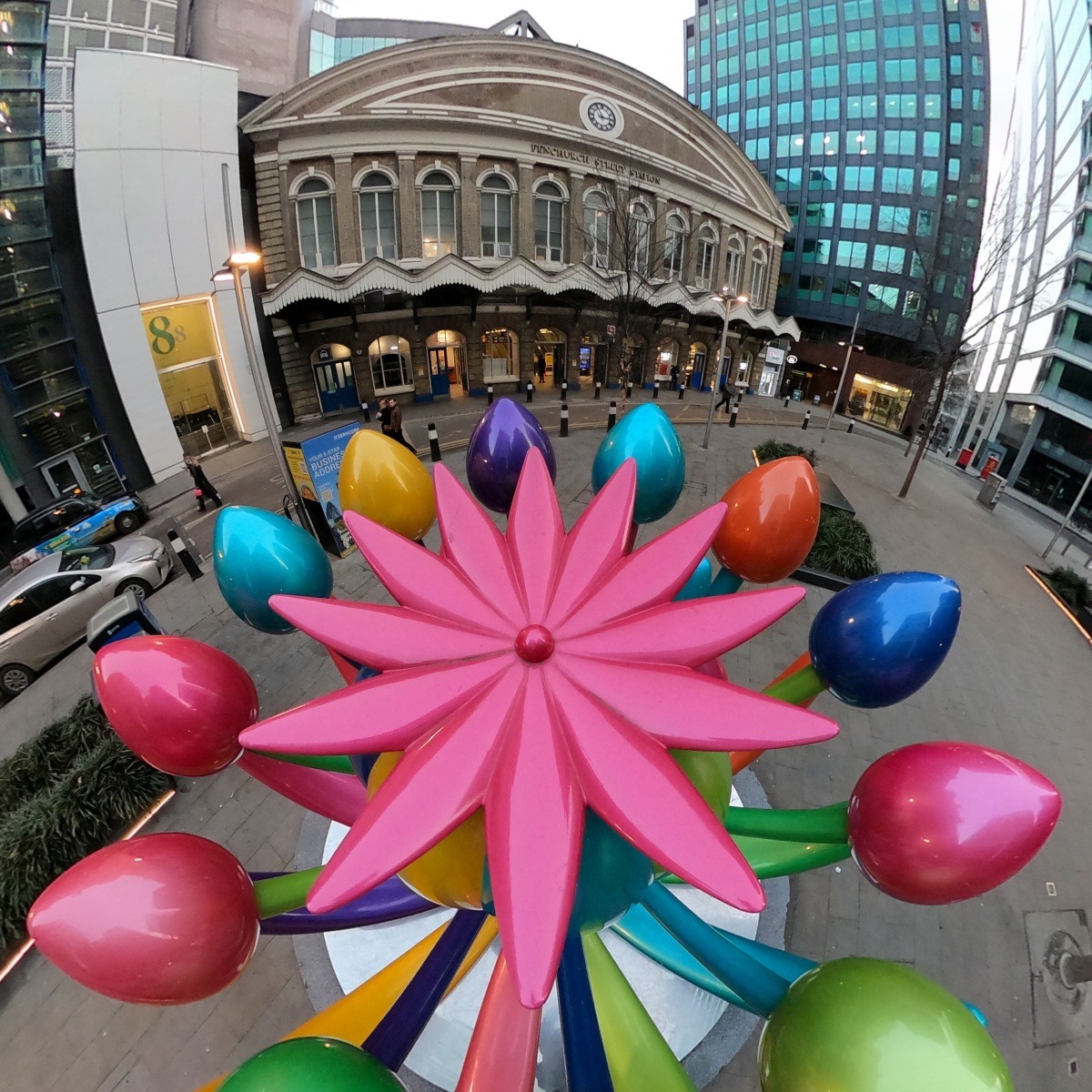 Bloom Paradise by Jun T. Lai. Sculpture in the City of London January 2023.