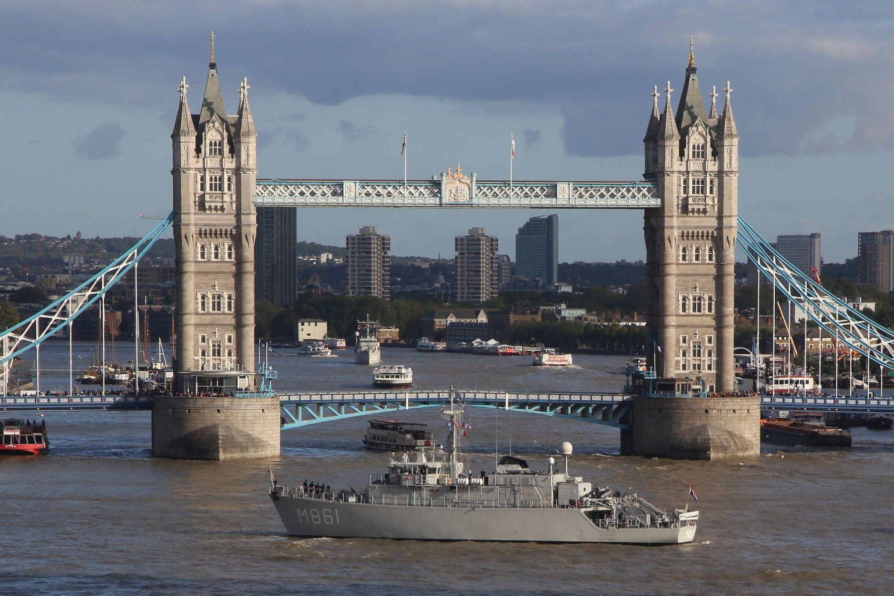 Royal Netherlands Navy (Koninklijke Marine) Alkmaar class HNLMS Urk M861  minehunter in London, Tower Bridge in the background