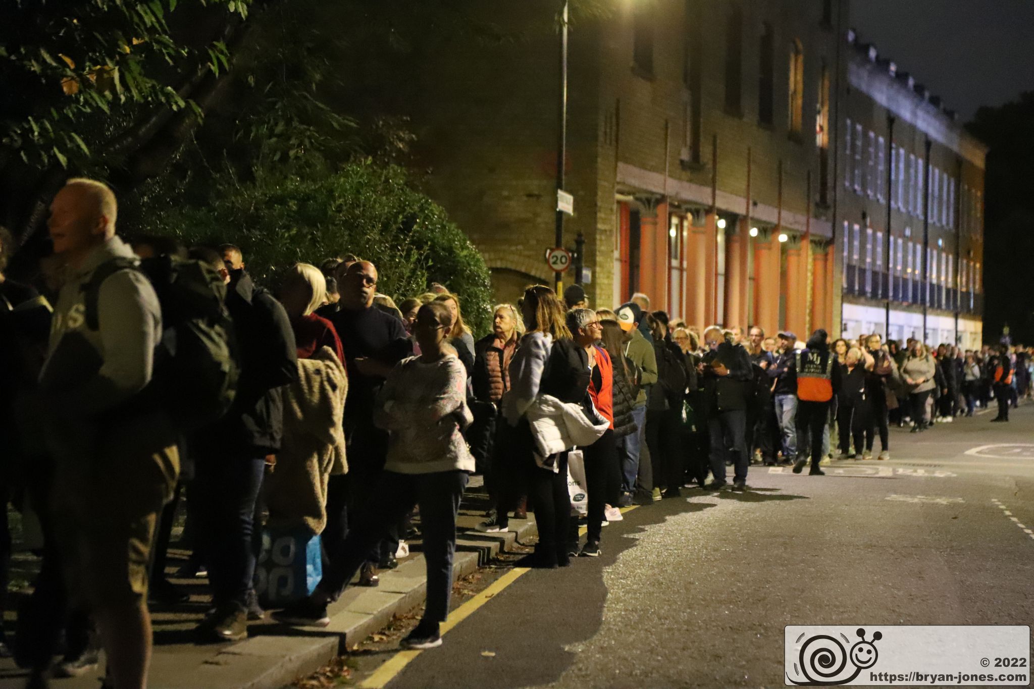 Bermondsey Wall East, Cherry Garden Street to West Lane at night