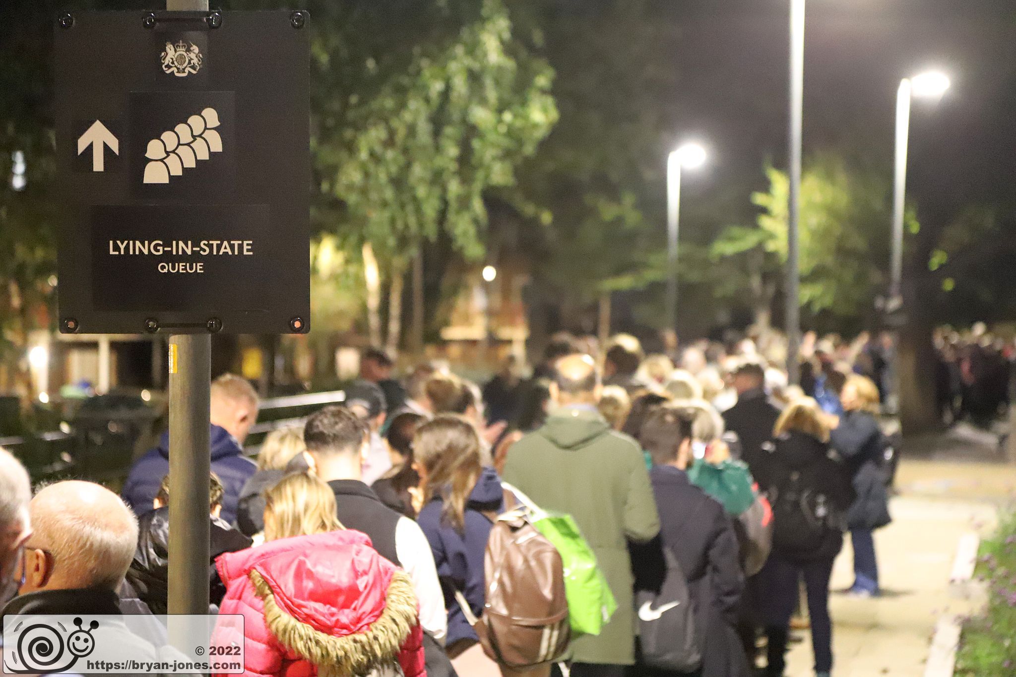 The queue at Cherry Garden, Bermondsey Wall East in the night