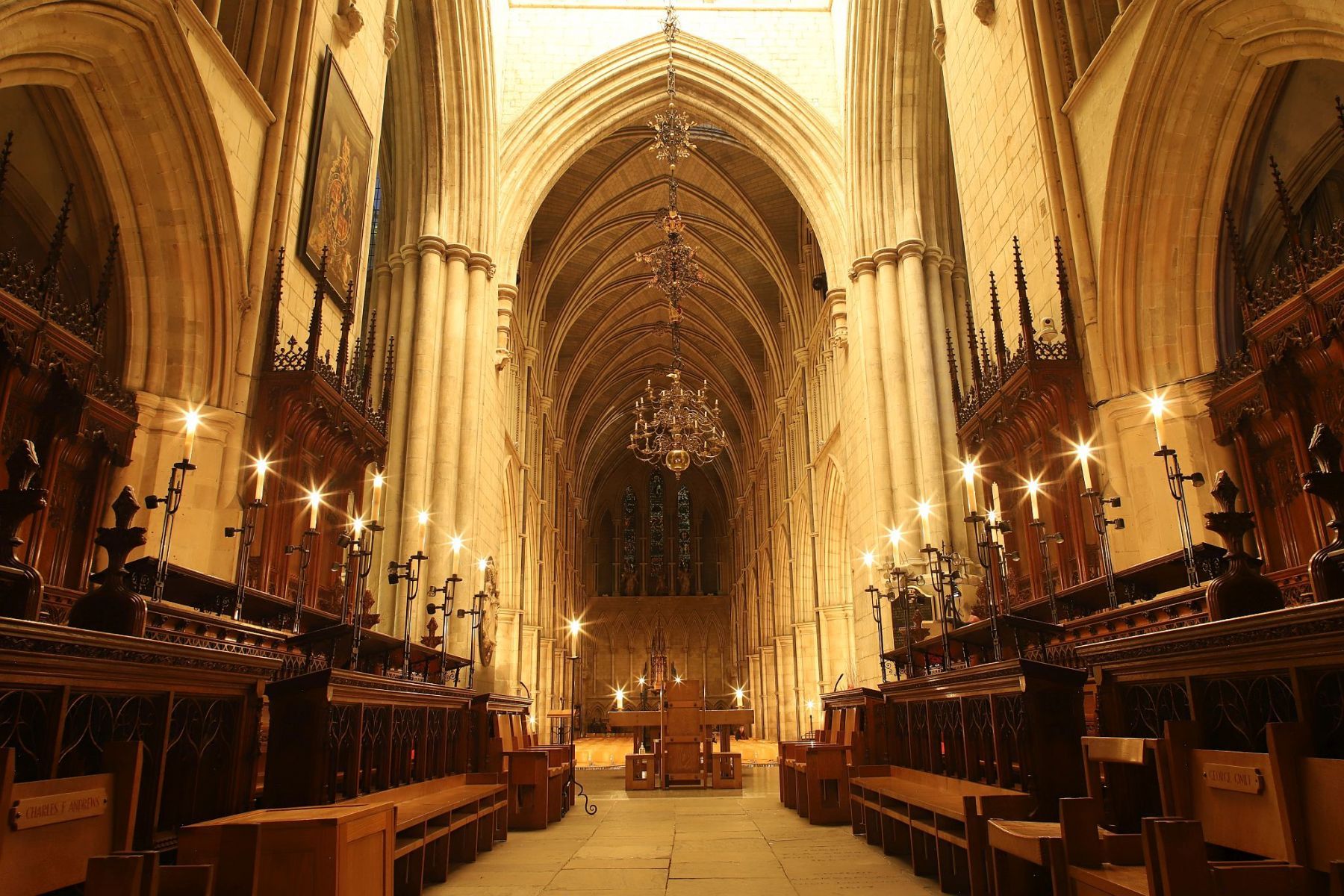 Southwark Cathedral lit by candlelight for a photography evening