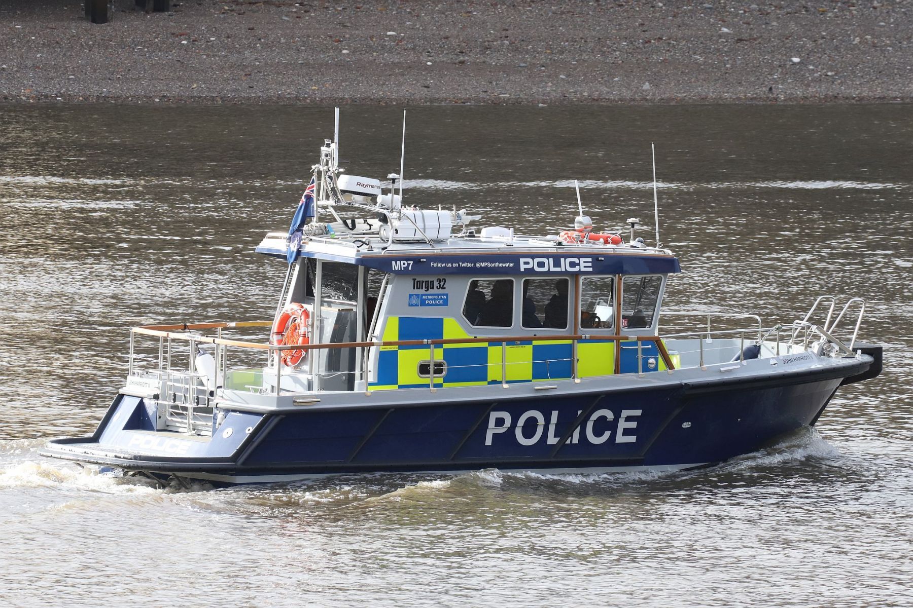 Metropolitan Police boat "John  Harriott V", 2022 River Thames Armistice Day flotilla