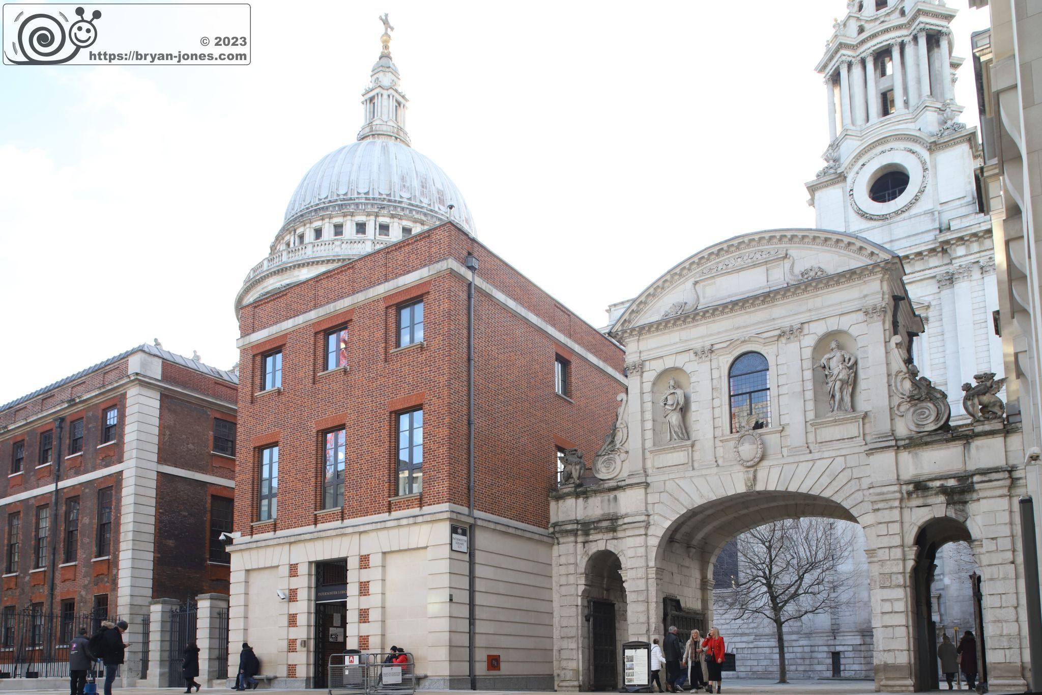 The North (Paternoster Square) side of the building