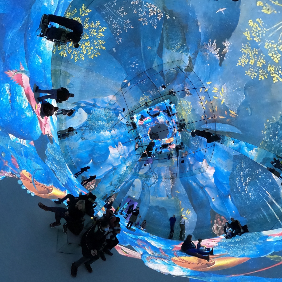 Frameless immersive art show, Marble Arch London, 16-Jan-2023.