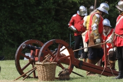 2023 Battle of Barnet Re-enactment, Wars of the Roses. Medieval re-enactors. Swords, armour, knights. Cannon.