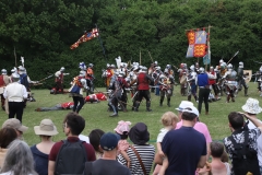 2023 Battle of Barnet Re-enactment, Wars of the Roses. Medieval re-enactors. Swords, armour, knights.