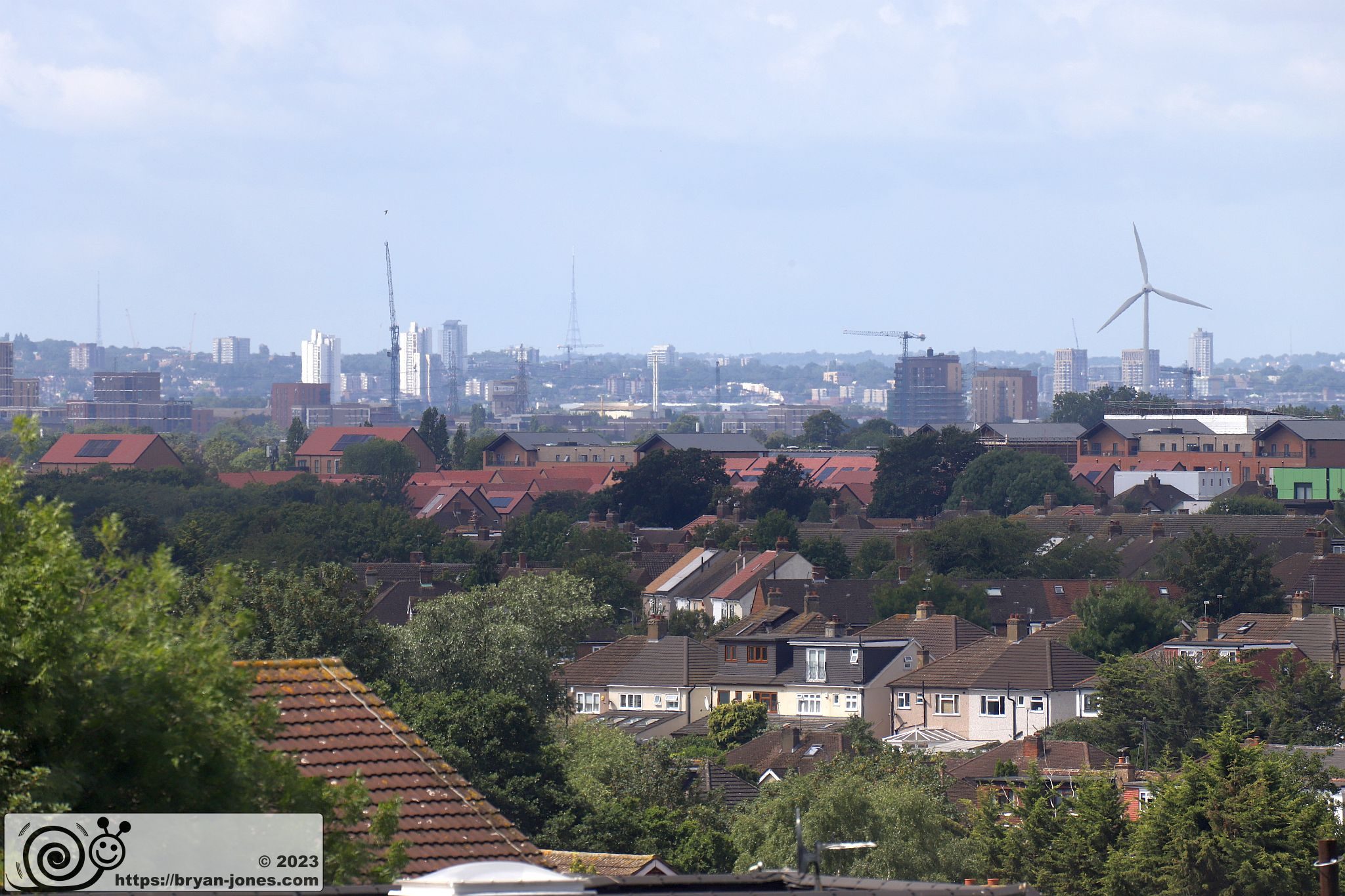 View from Upminster Windmill to the East of London looking South West towards the Crystal Palace transmitters. Photo 29-Jul-2023.