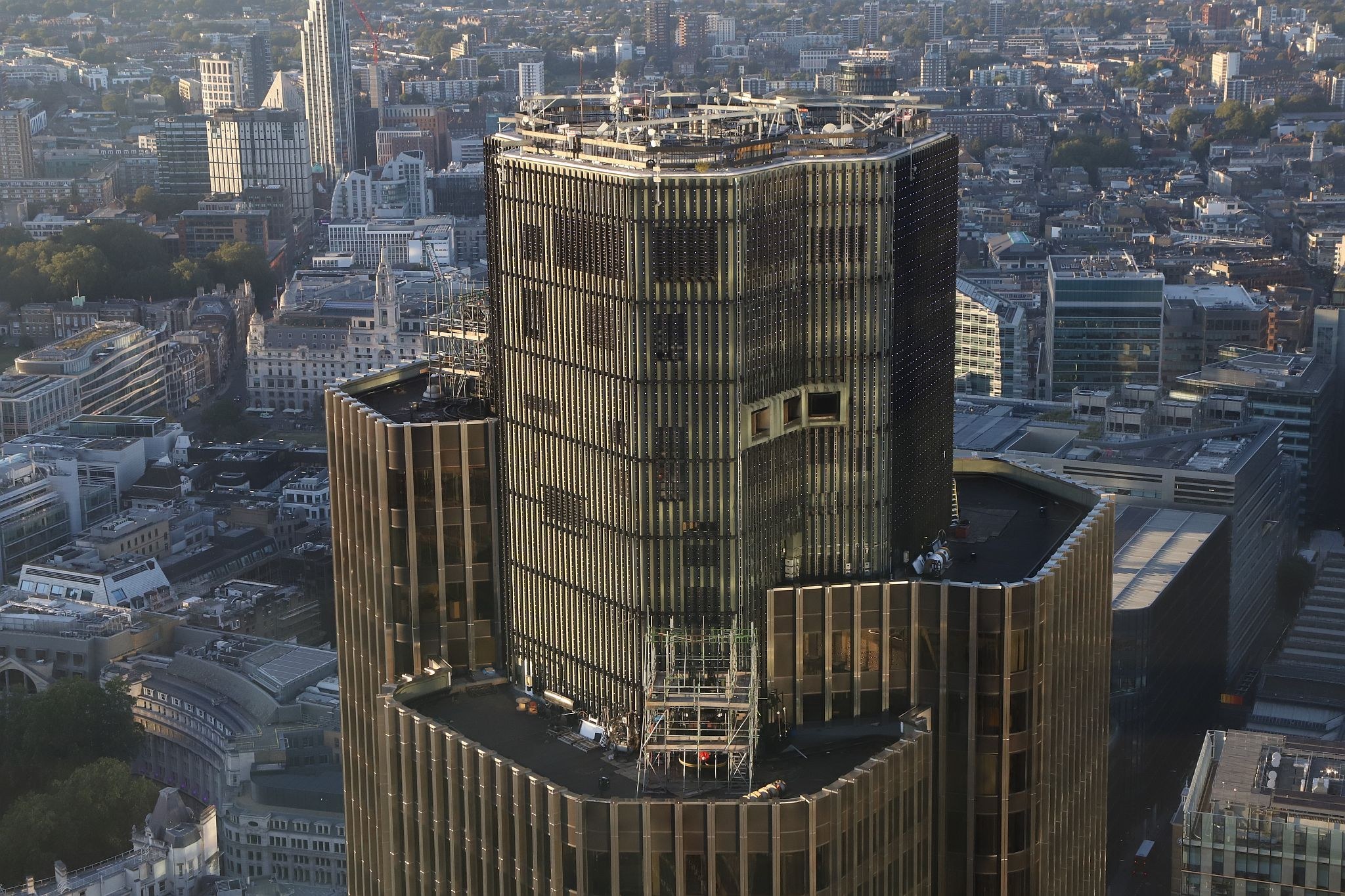 The Lookout, 8 Bishopsgate view of London from the 50th Floor