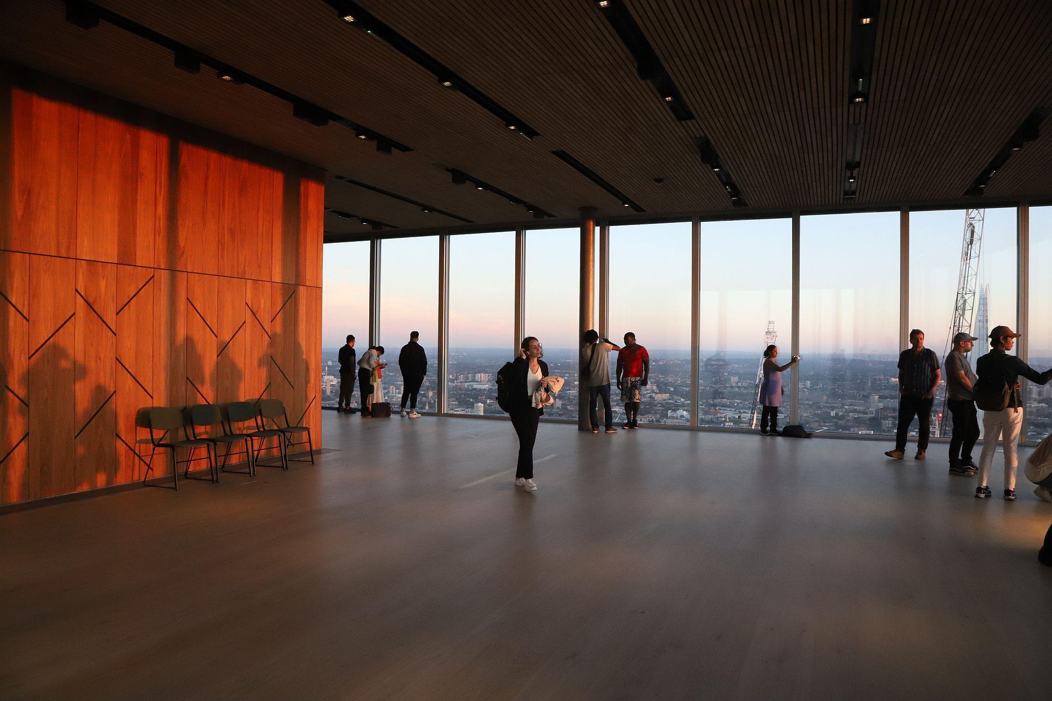The Lookout, 8 Bishopsgate view of London from the 50th Floor