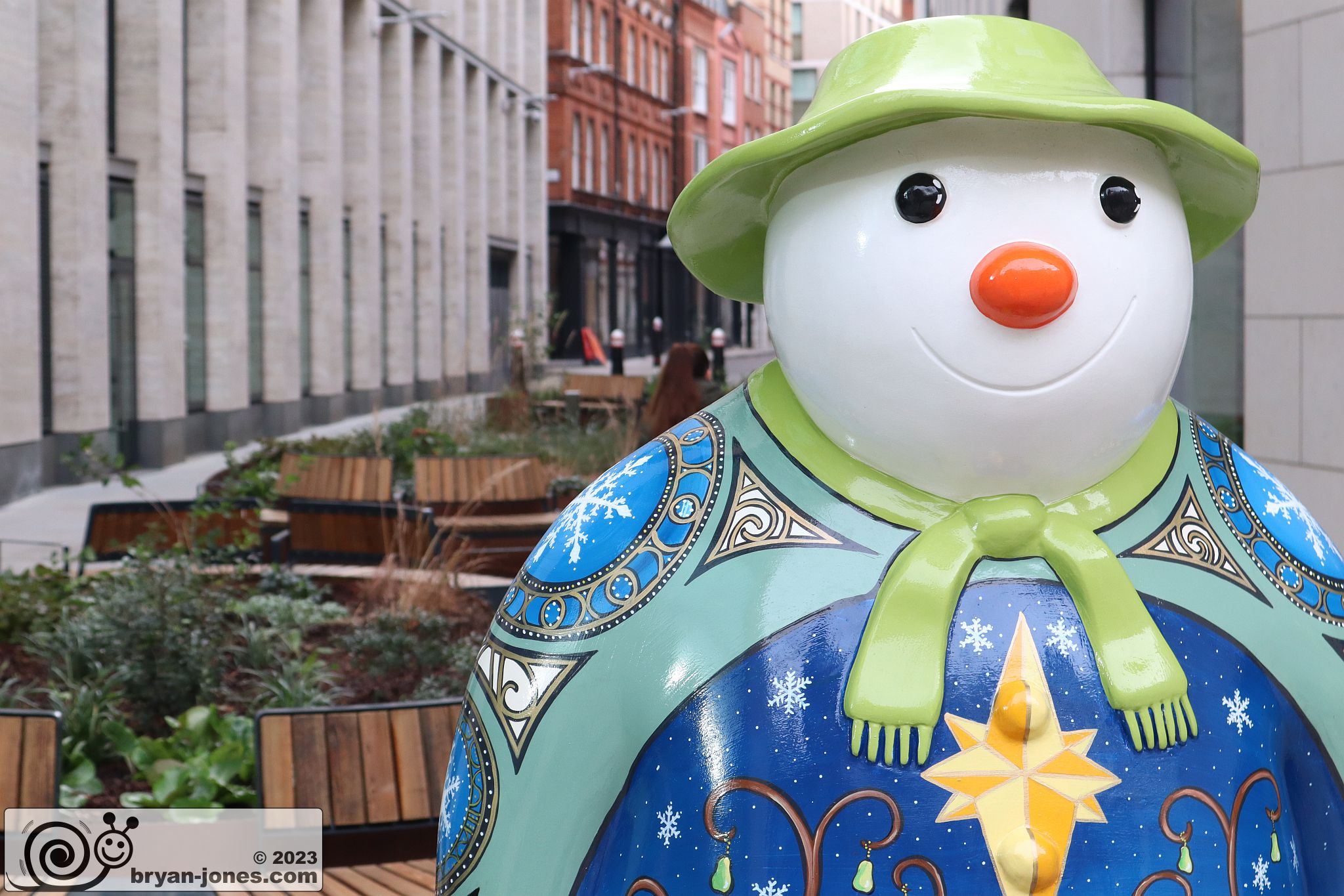 Raymond Briggs' The Snowman, Walking With The Snowman, Fleet Street Quarter 2023, City of London. Photo taken 01-Jan-2024.