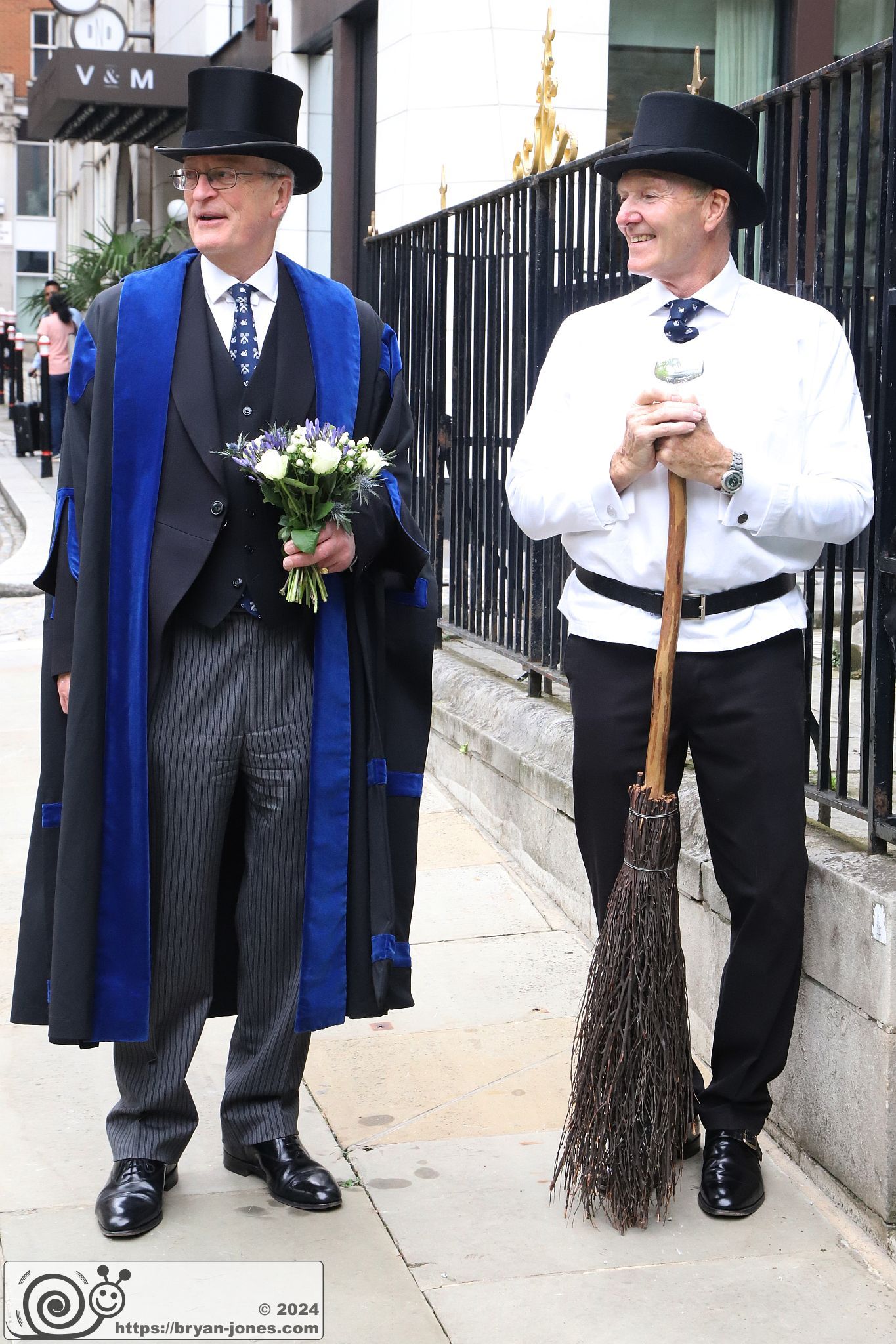 2024 annual Vintners' company procession to St James Garlickhythe church following the installation of the new Master. Led by a sweeper. 10-Jul-2024.