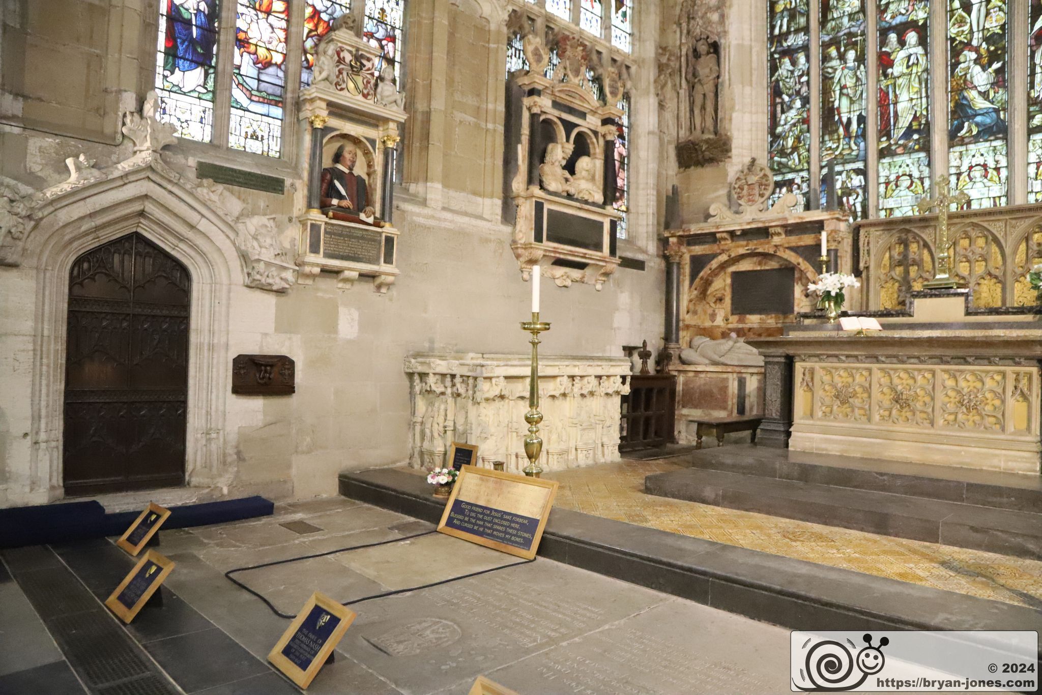 William Shakespeare's family graves, his outlined by rope