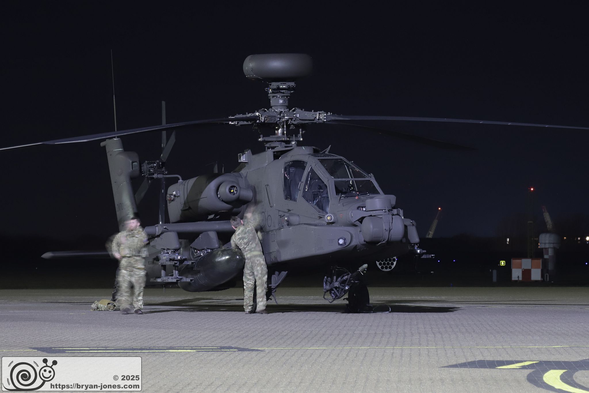 Crew pre-flight British Army Apache, RAF Northolt. 06-Mar-2025.