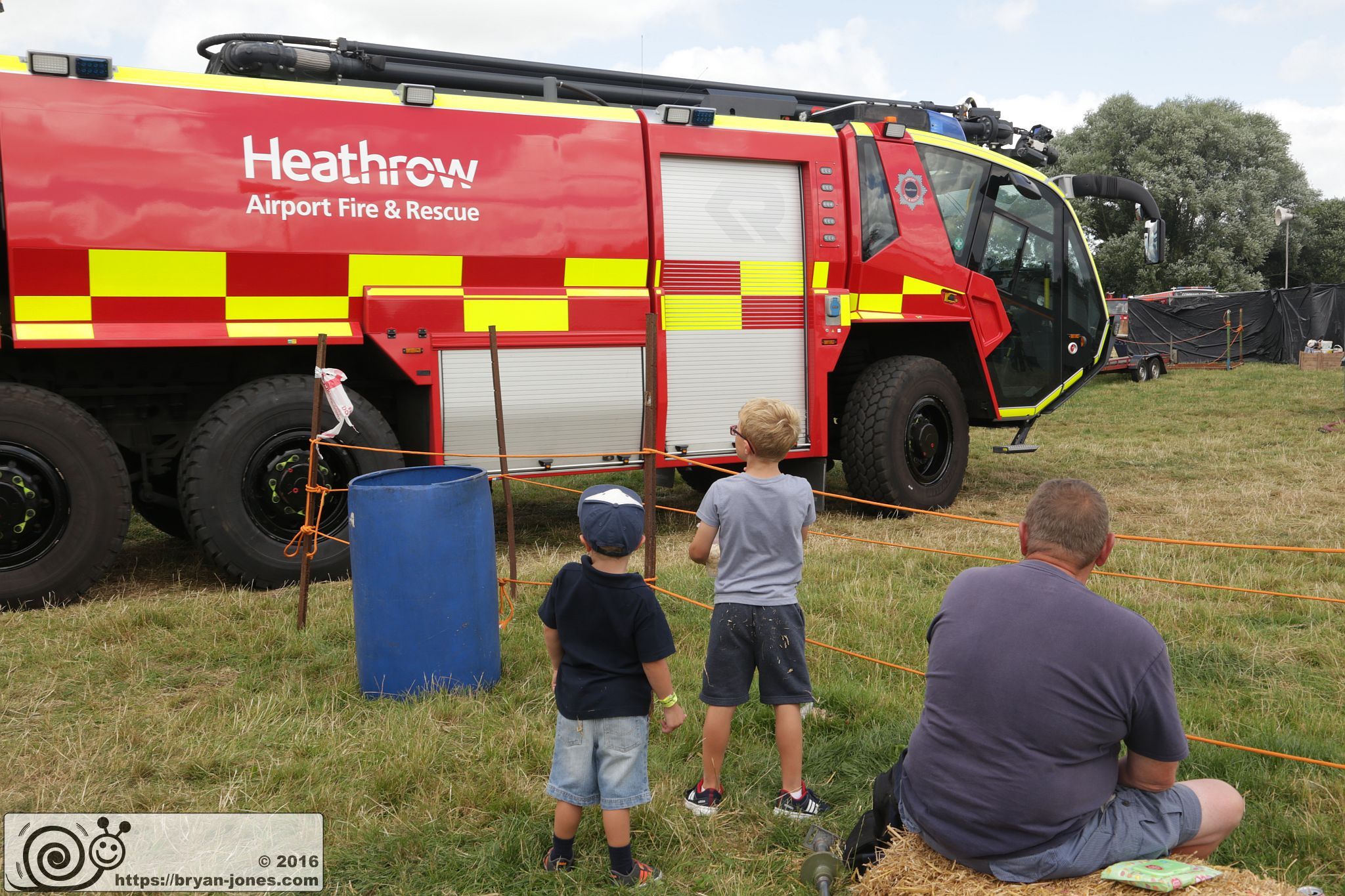 2016 Odiham Fire Show 07-Aug-2016. Heathrow Airport Fire and Rescue Rosenbauer Panther Airfield Rescuee Firefighting (ARFF) crash tender fire appliance with Stinger. YF13XNM