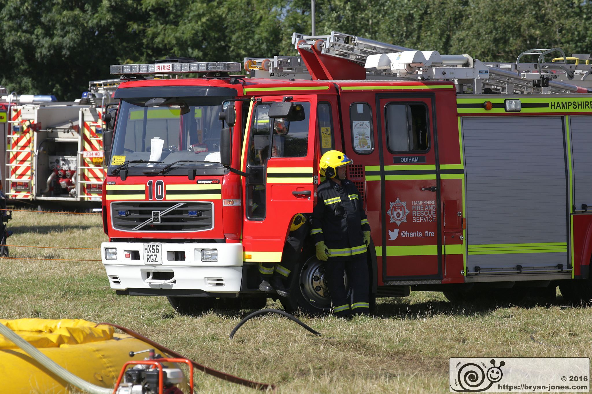 2016 Odiham Fire Show 07-Aug-2016. Hampshire Fire and Rescue Volvo Emergency One fire appliance. HX56RGZ