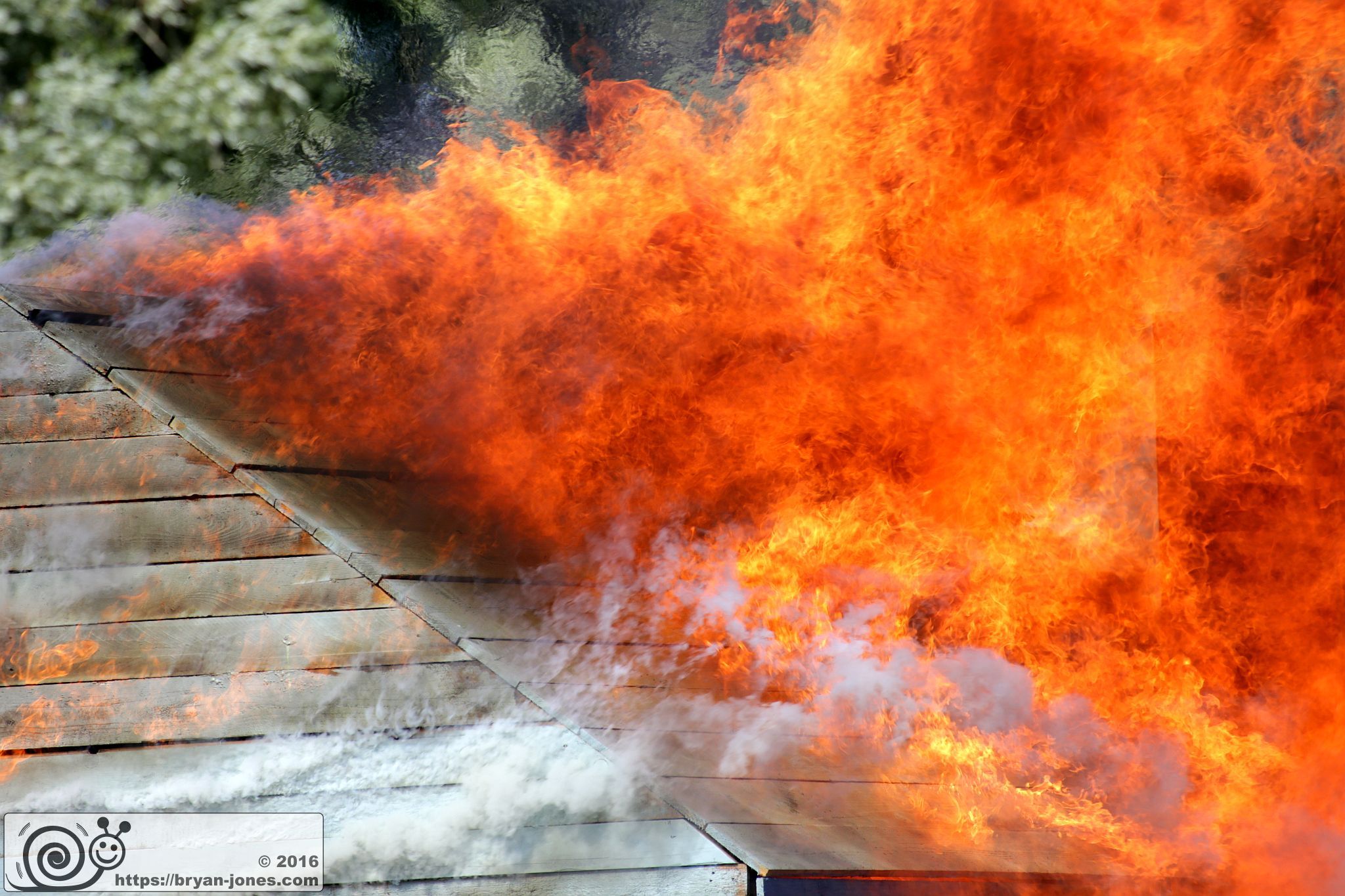 2016 Odiham Fire Show 07-Aug-2016.