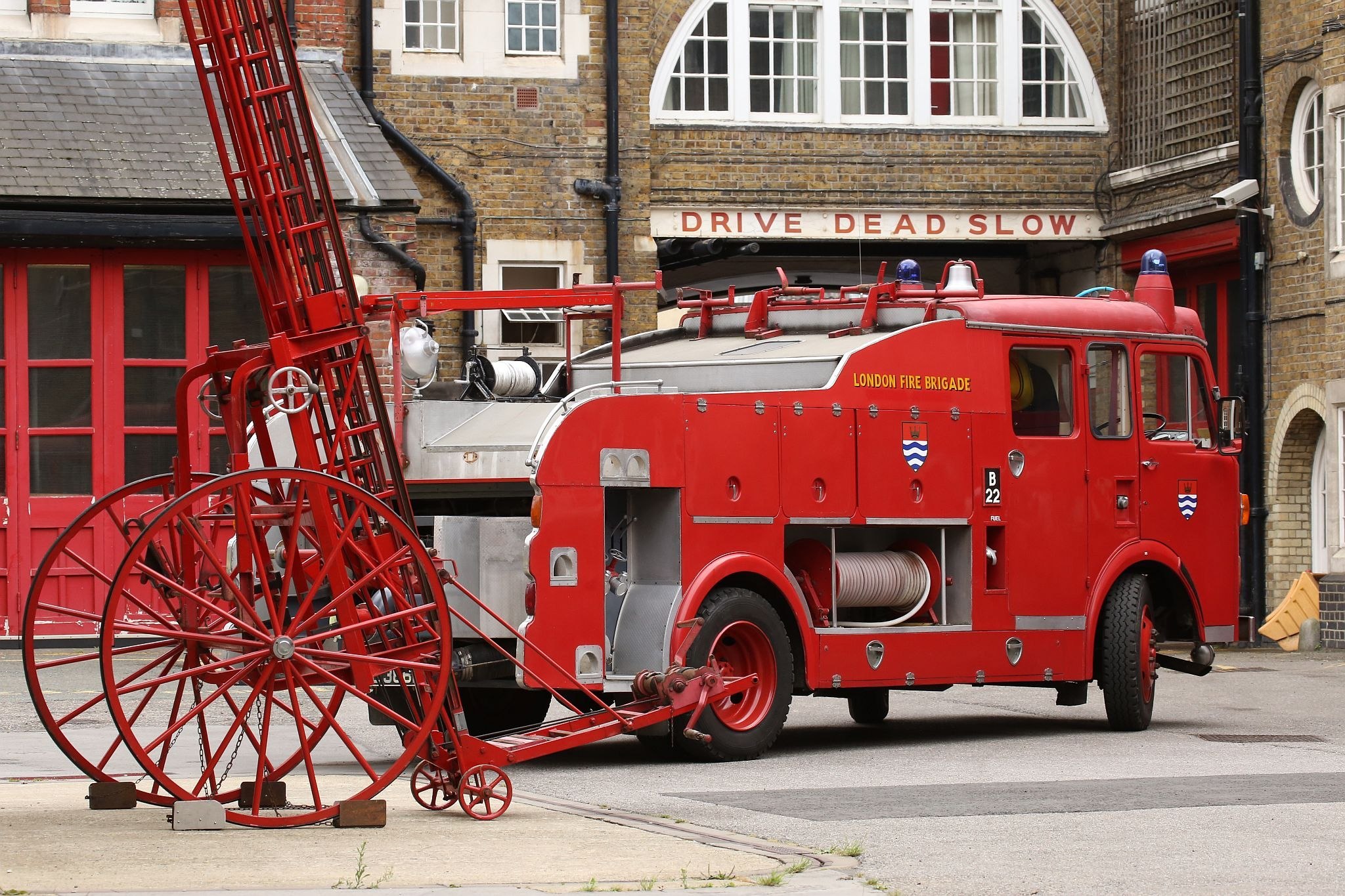 The last slip and pitch at the former London Fire Brigade Training School Southwark with 1969 Dennis F108 Pump Escape ALL386H in use. 10-Sep-2016.