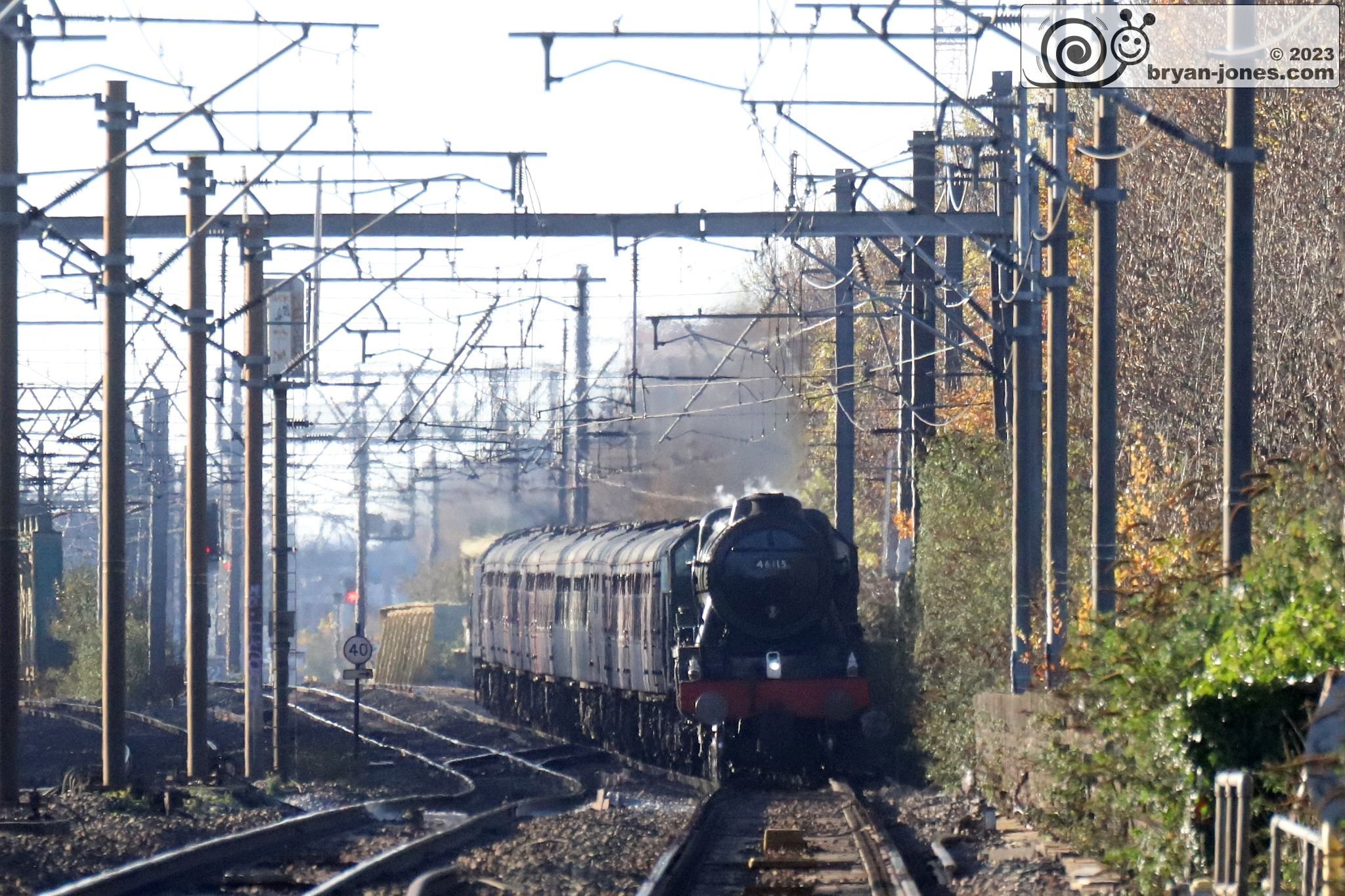 46115 "Scots Guardsman" at Hanwell, West London. 25-Nov-2023.