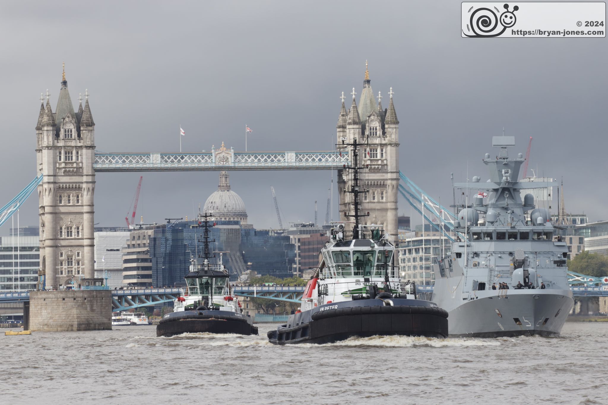Tugs Peter and Ambition escort FGS Magdeburg on the River Thames