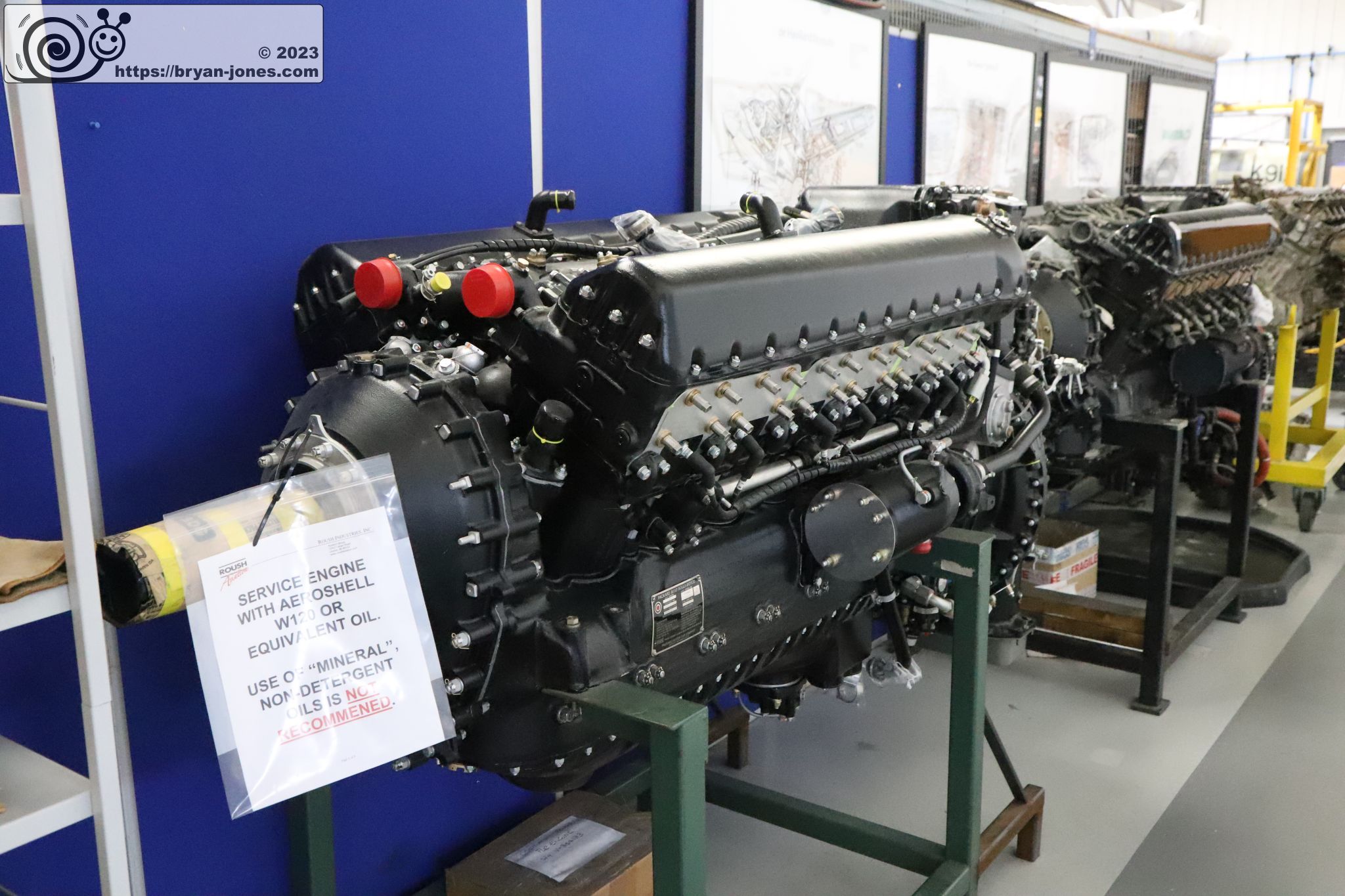 Engine on stand in working condition