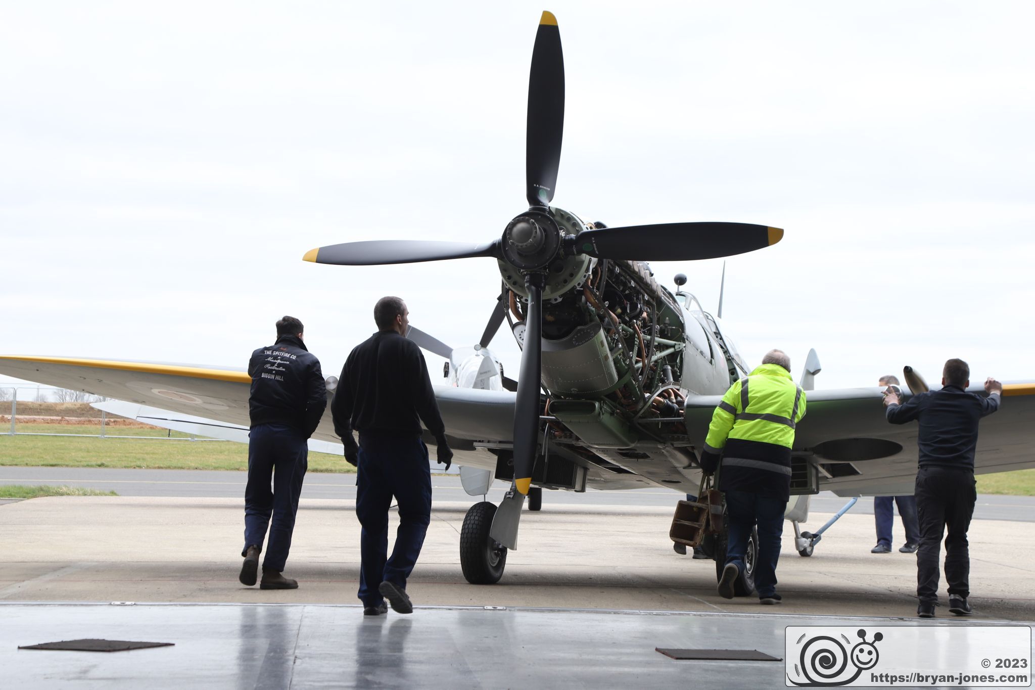 Spitfire Mk IX TE517