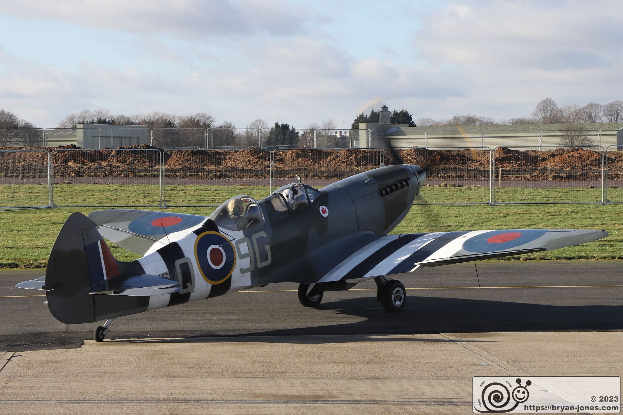 Two seat RCAF 1943 Spitfire T.9 MJ627 taxiing out